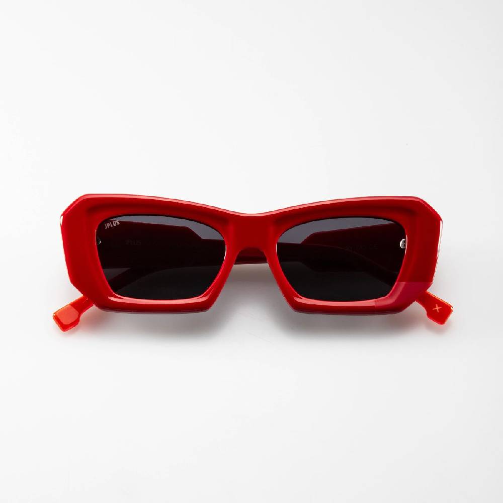 JPLUS Eyewear Une Negozio