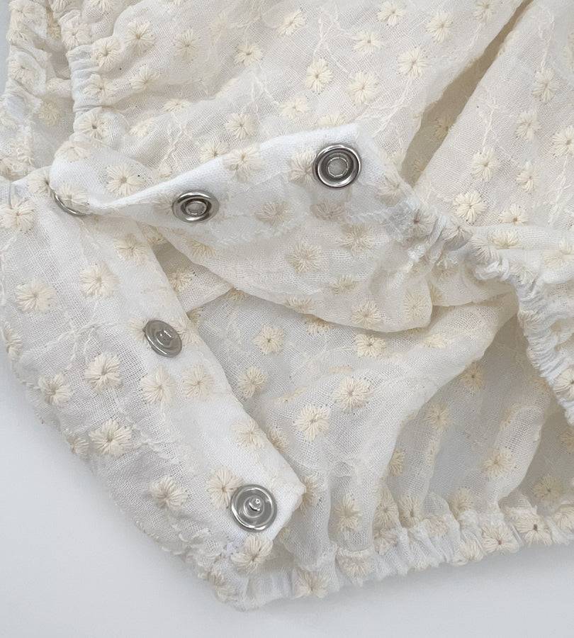La Stupenderia CREAM ROMPER WITH BOWS Italia