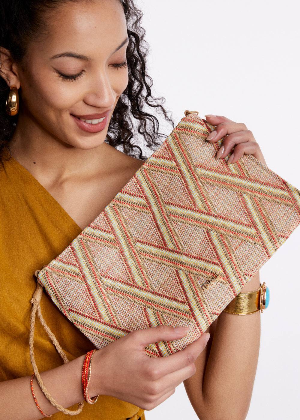 Nalí RITA POUCH IN STRAW + COLORS Economico