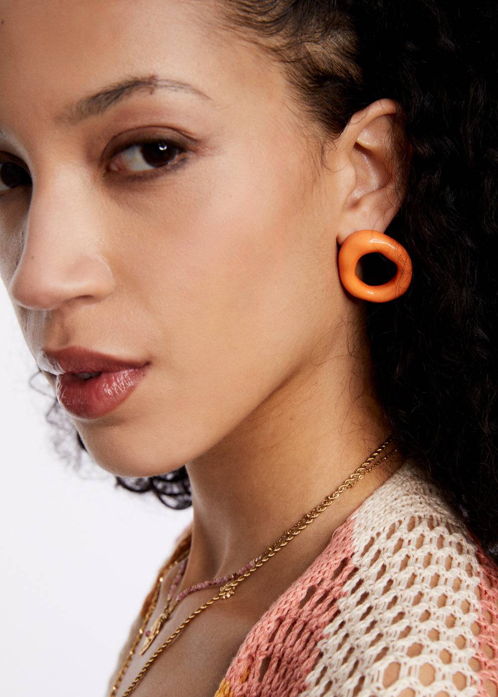 Nalí HAPPY RESIN ROUND EARRINGS + COLORS Hotsell