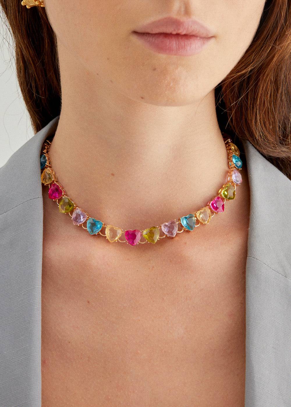 Nalí HEART NECKLACE W/ STONES + COLORS Offerta