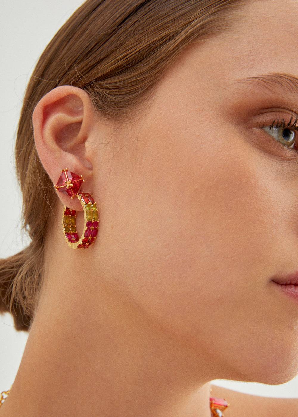 Nalí STUD LOBE EARRINGS W/ ZIRCONS + COLORS Moda