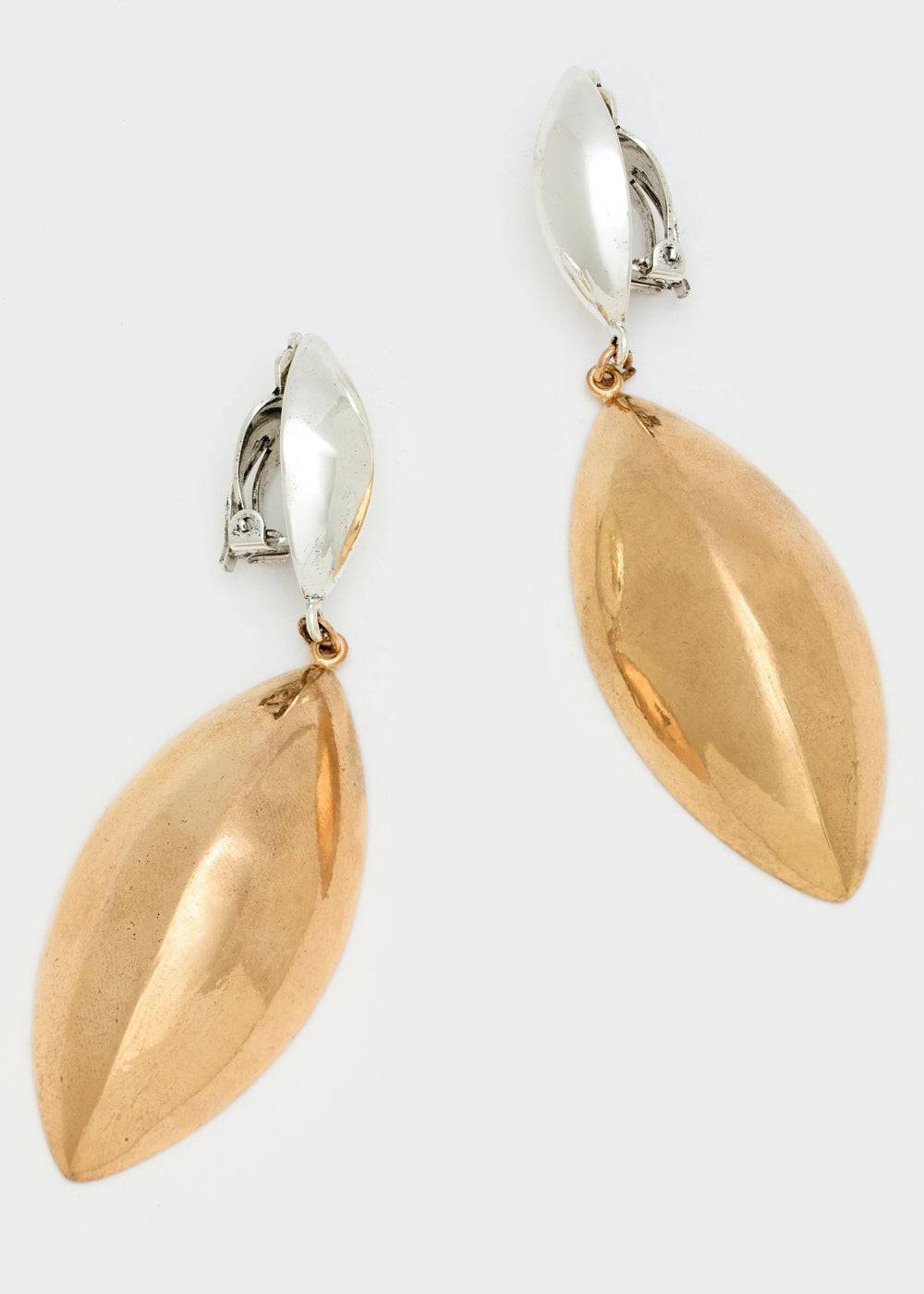 Nalí DUNE PENDANT EARRINGS IN SILVER+GOLD Latest stili