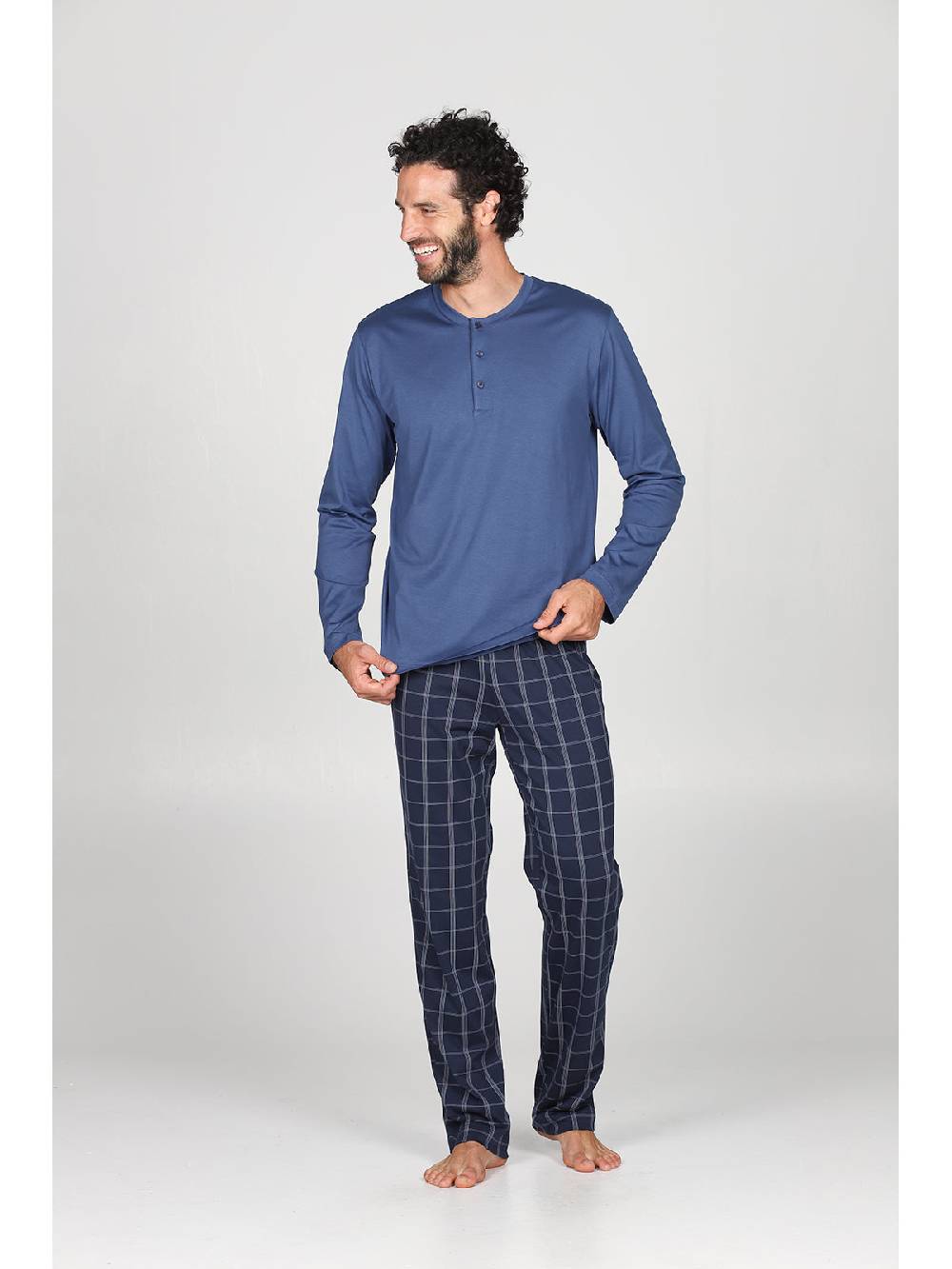 Julipet Pigiama in leggerissimo jersey di puro cotone, con pantaloni fantasia scozzese Promozione Limitata