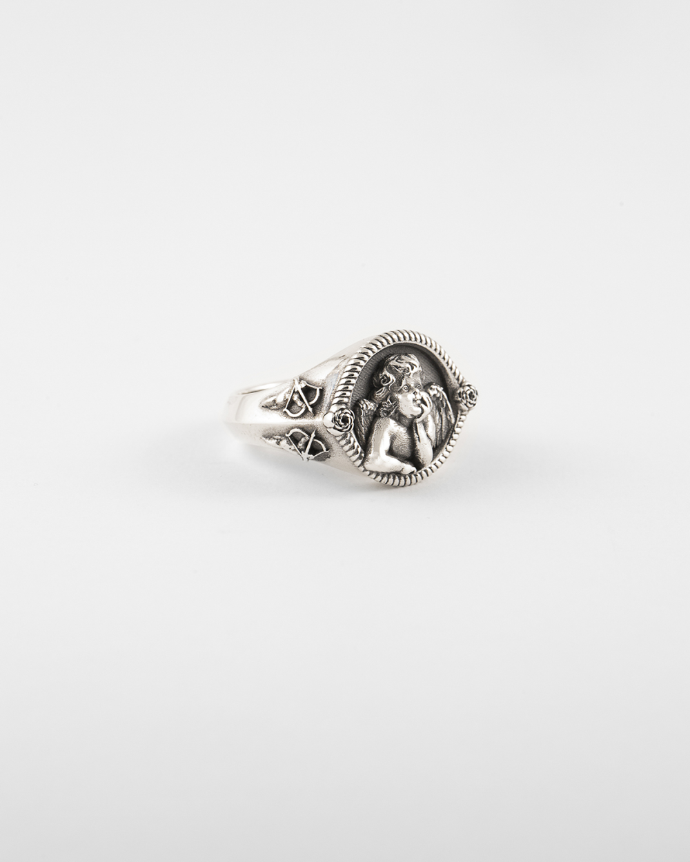 Nove25 ANELLO CHEVALIER CUPIDO IN ARGENTO Offerta