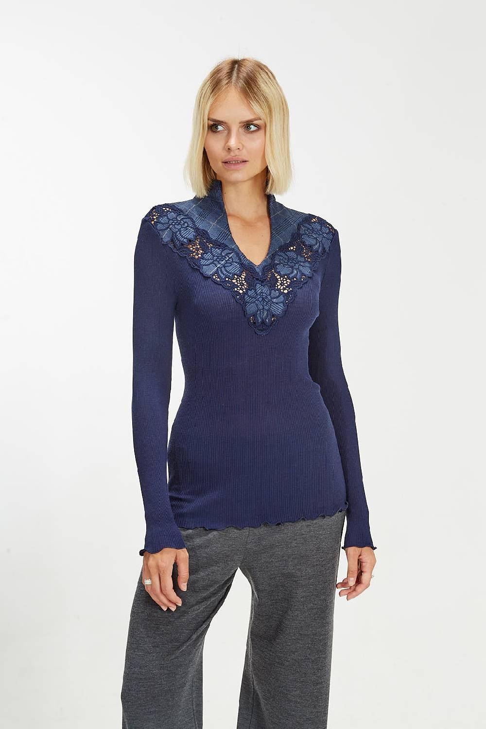 Oscalito Maglia a maniche lunghe in lana e seta con motivo tartan macramè 5808 Sottocosto