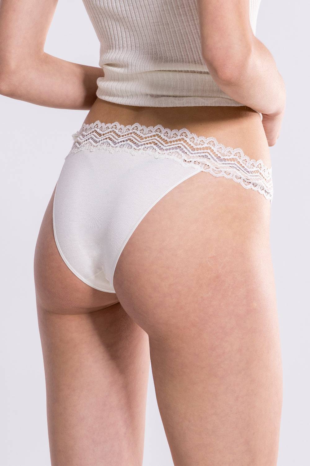 Oscalito Slip Donna Modal & Elastan 6849 Fino Al -60%