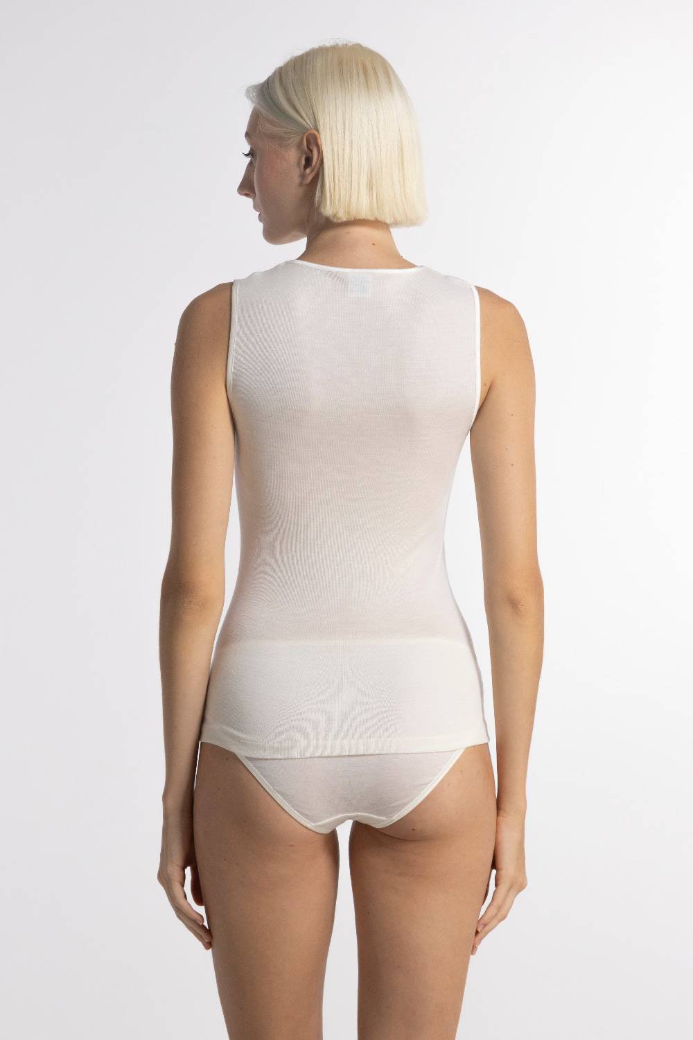 Oscalito Top Donna70% Lana , 30% Seta 4254 Prezzo Ridotto