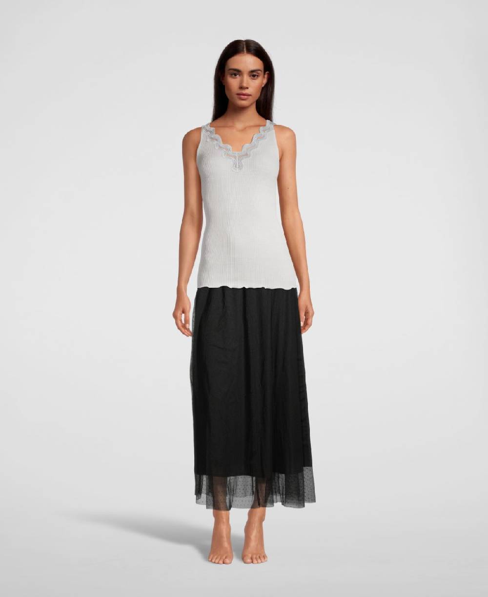 Oscalito Canotta con scollo a V The Waves 6655 Offerte