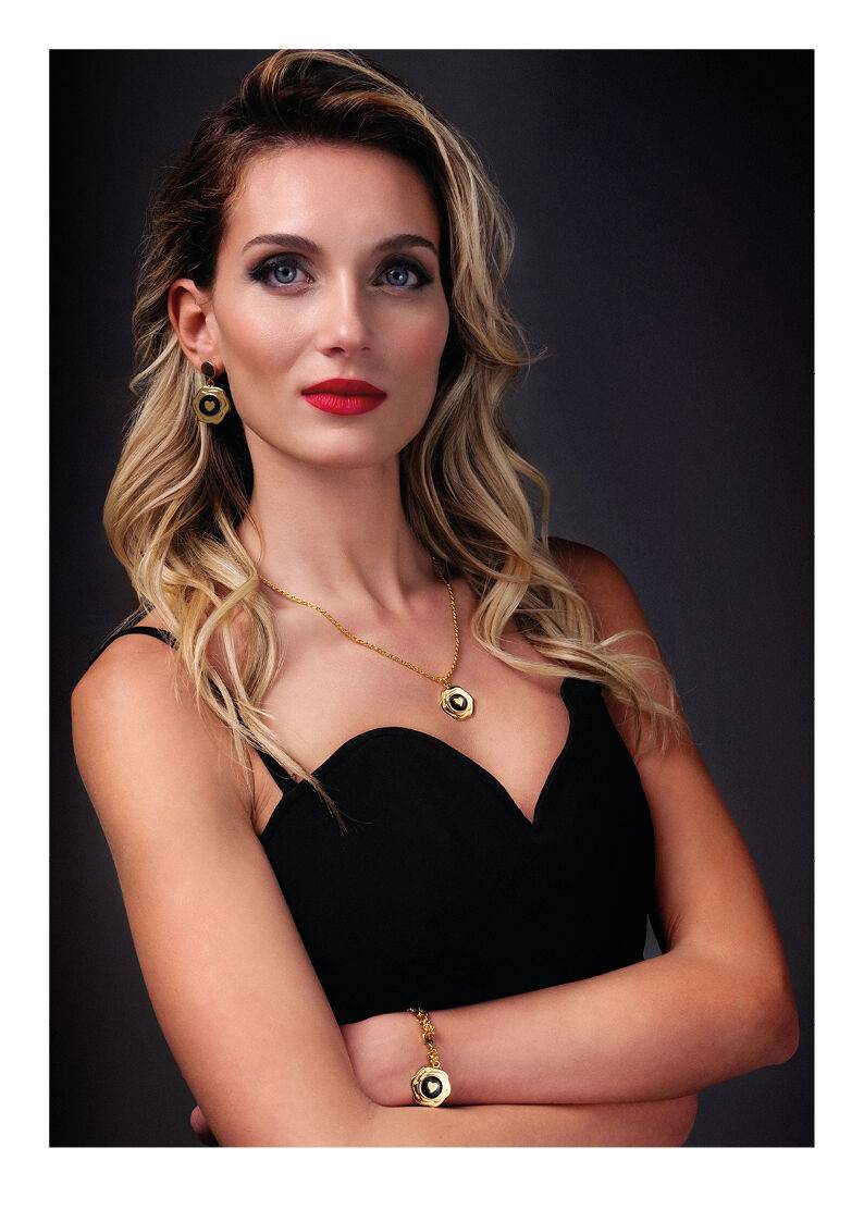 Ottaviani Bracciale dorato con smalti Convenienza