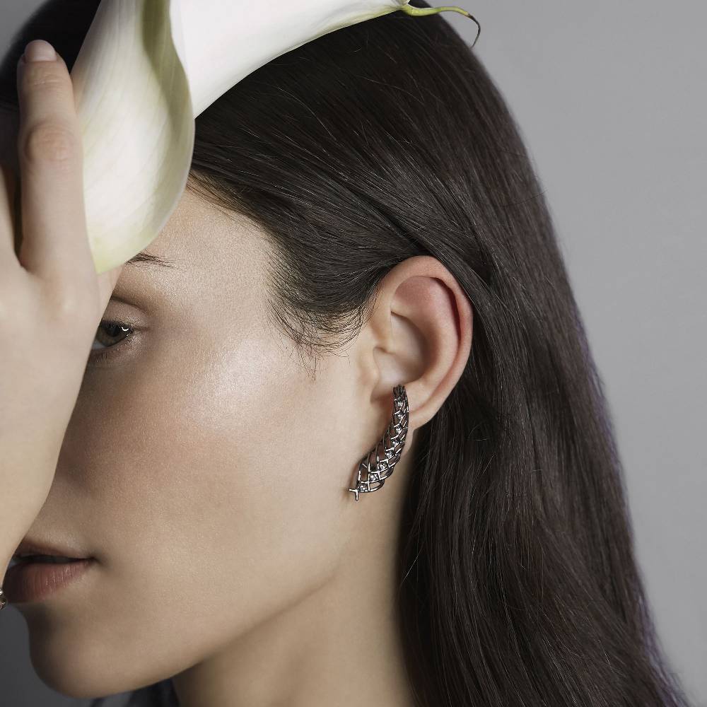 Paola Grande Gioielli SPINAE Orecchini 'Cornucopia' neri Sottocosto