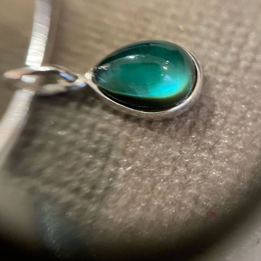 Paola Grande Gioielli AURUM Ciondolino in argento a forma di goccia 2025