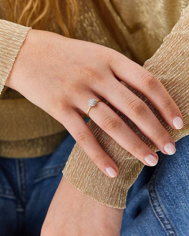 Nanis Anello di fidanzamento "DANCING ÉLITE" in oro e pavé di diamanti – Nanis Italian Jewels Outlet