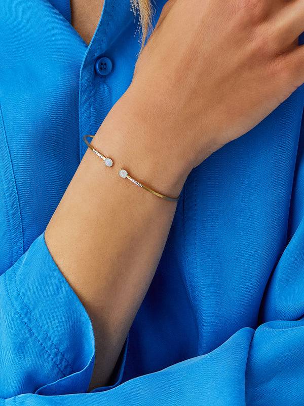 Nanis Bracciale a schiava "DANCING AZURE" inciso a mano in oro, diamanti e a – Nanis Italian Jewels In Linea