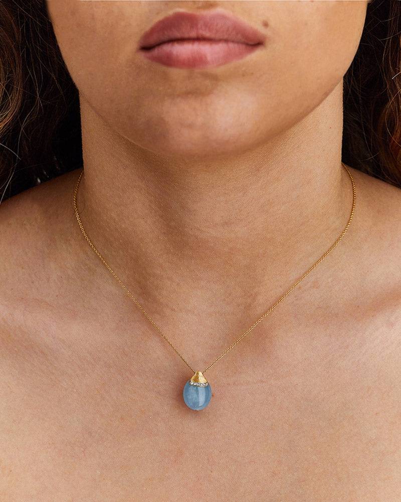 Nanis Collana "DANCING AZURE" pendente con ciondolo in oro, diamanti e acqua – Nanis Italian Jewels Qualità