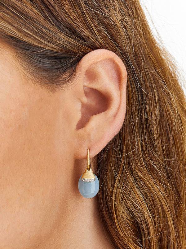 Nanis Orecchini ciliegine "AZURE" pendenti in oro, acquamarina milk e dettag – Nanis Italian Jewels Promozione