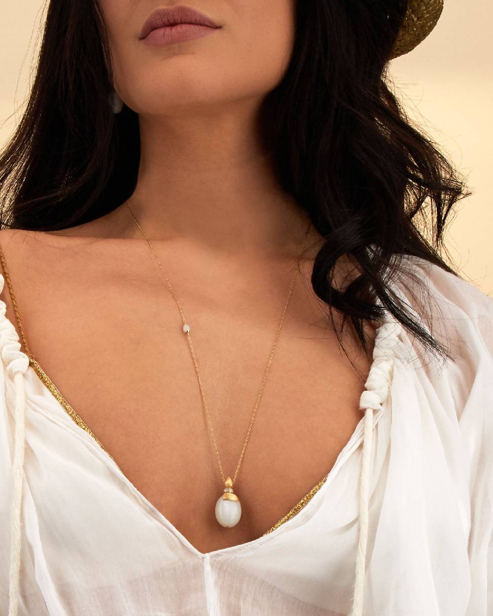 Nanis Pendente "WHITE DESERT" in oro, diamanti e pietra di luna (grande) – Nanis Italian Jewels Promozione
