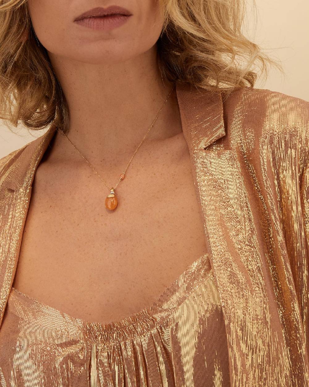 Nanis Collana "PETRA" in oro e avventurina arancione (corta) – Nanis Italian Jewels Presa