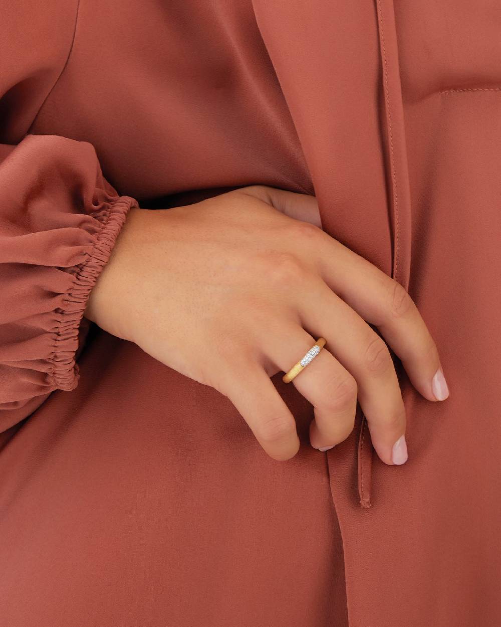 Nanis Anello "LIBERA" squadrato in oro e diamanti (grande) – Nanis Italian Jewels Acquista Ora