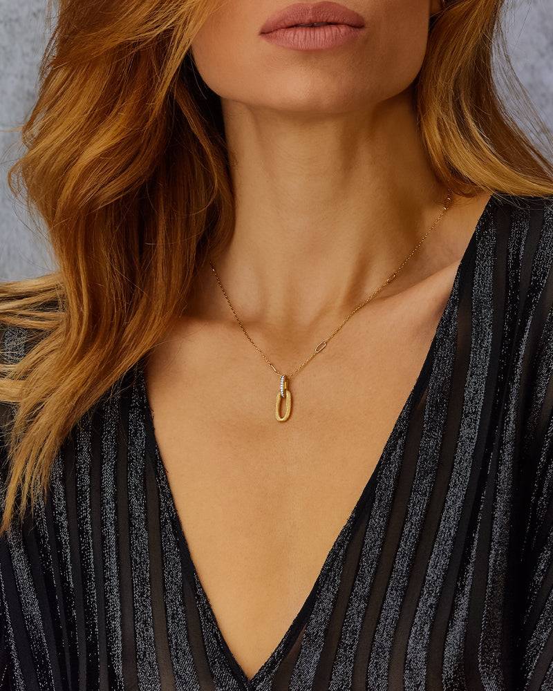 Nanis Collana "LIBERA" con pendente in oro e diamanti (corta) – Nanis Italian Jewels In Vendita