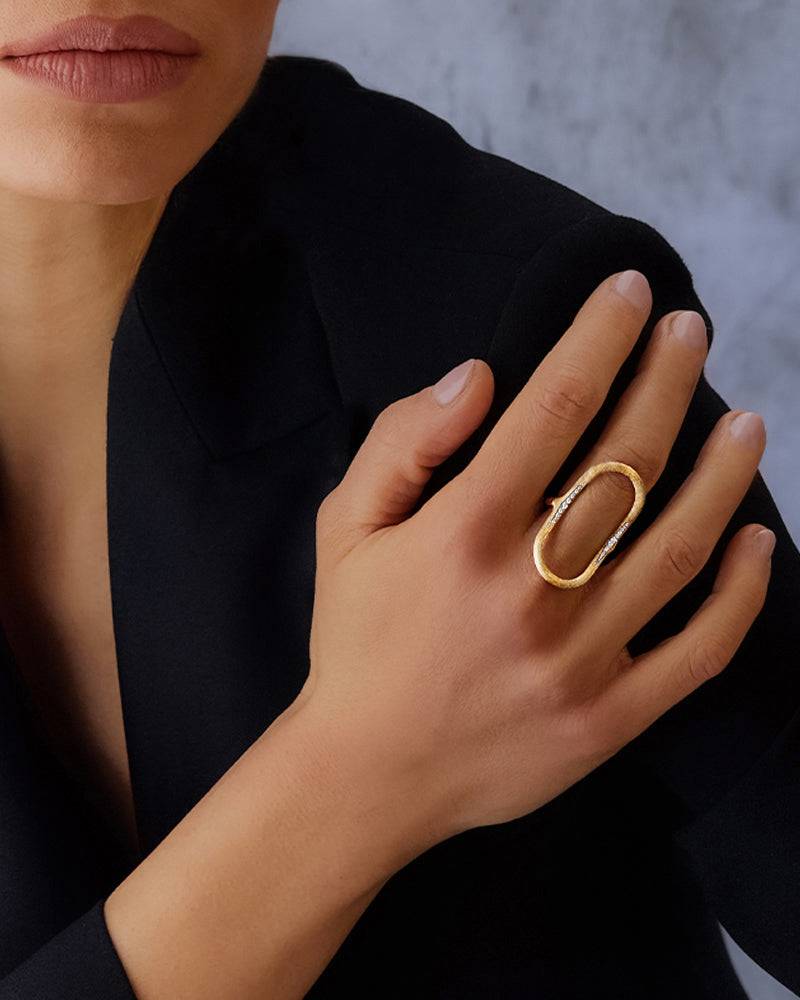 Nanis Anello "LIBERA" di design ovale aperto in oro e diamanti – Nanis Italian Jewels Trasporto libero internazionale