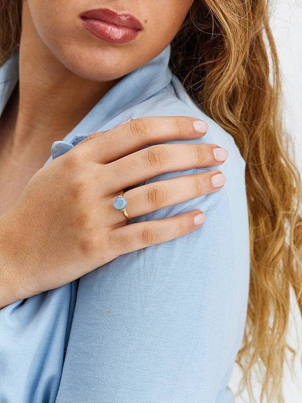Nanis Anello "AZURE" in oro, diamanti e acquamarina milk (medio) – Nanis Italian Jewels Shopping Online