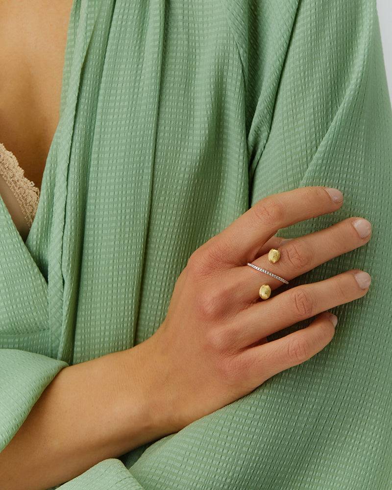 Nanis Anello ad incrocio "DANCING ÉLITE" con boules incise a mano in oro e d – Nanis Italian Jewels Ultimo giorno
