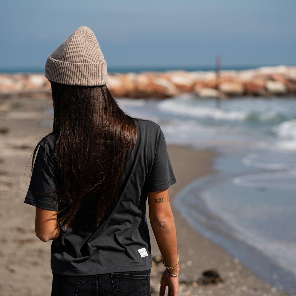 Seay / T-shirt Nera Delavé Offerta