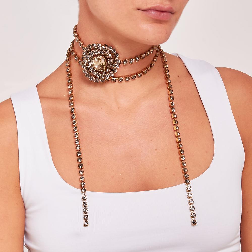 Silvia Gnecchi Maxi Camelia necklace Convenienza