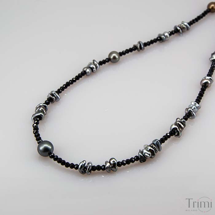 Trimi Gioielli Collana con perle di tahiti e spinello e keshi In Saldo