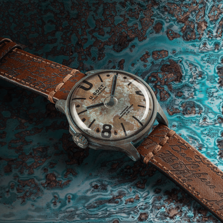U Boat DARKMOON 44MM UNICO Economico