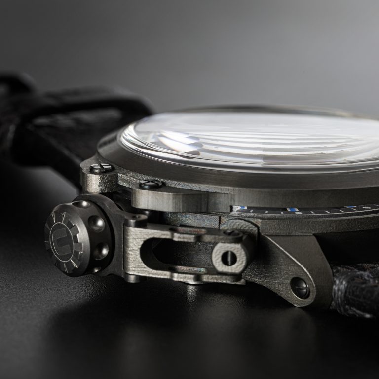 U Boat CAPSULE 45MM PVD BK BL In Saldo