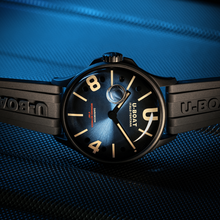 U Boat DARKMOON 40 MM BLUE PVD In Vendita