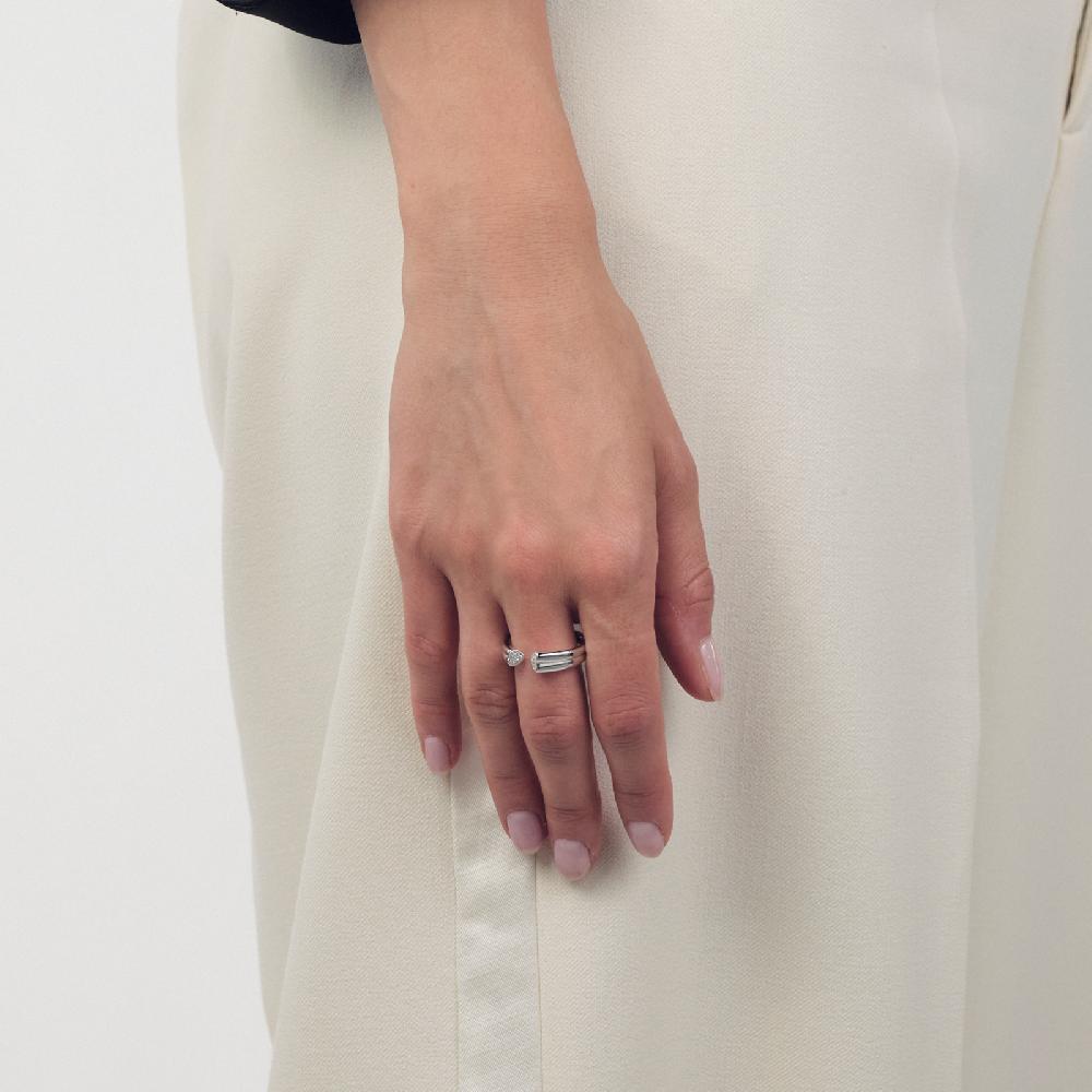 Unoaerre Anello in argento con cuori e zirconi | UNOAERRE Gioielli I Più Venduti