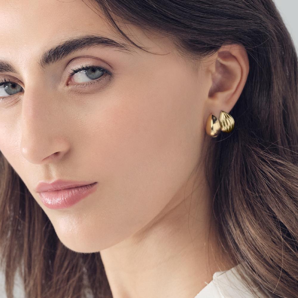 Unoaerre Orecchini in argento dorato mini | UNOAERRE Gioielli Acquista Ora
