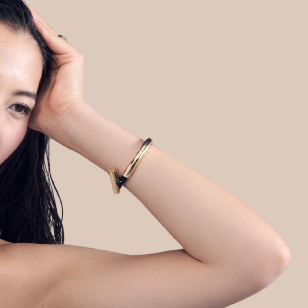 Unoaerre Bracciale bangle in argento dorato | UNOAERRE Gioielli Nuova