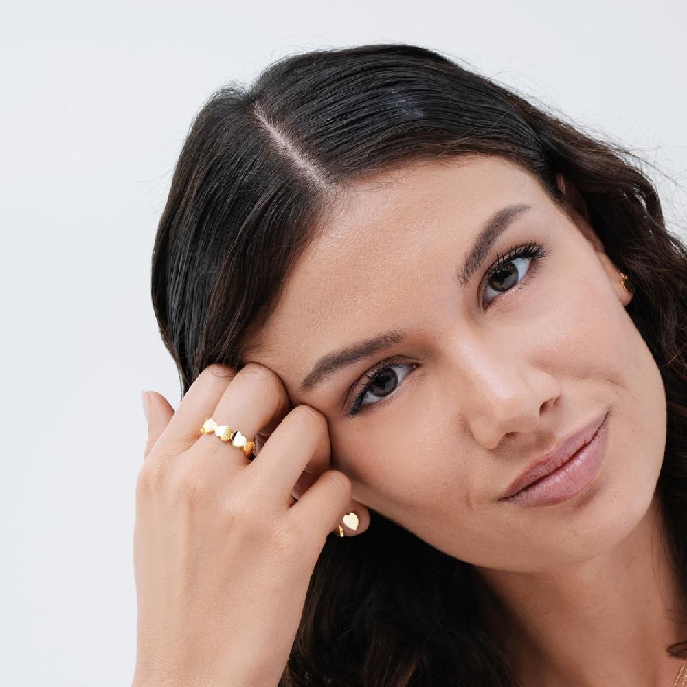 Unoaerre Anello in oro veretta con cuori | UNOAERRE Gioielli Offerta