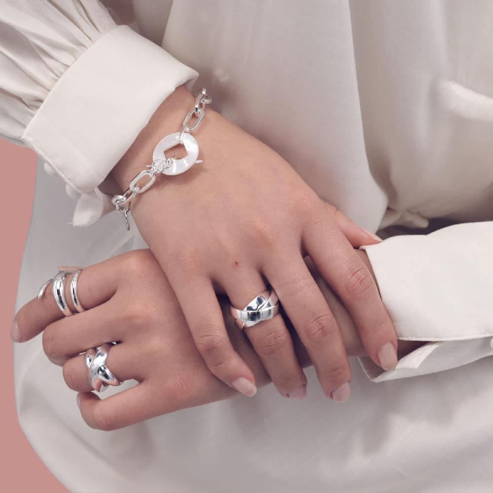 Unoaerre Bracciale catena argentata e madreperla | UNOAERRE Gioielli Pezzi Unici