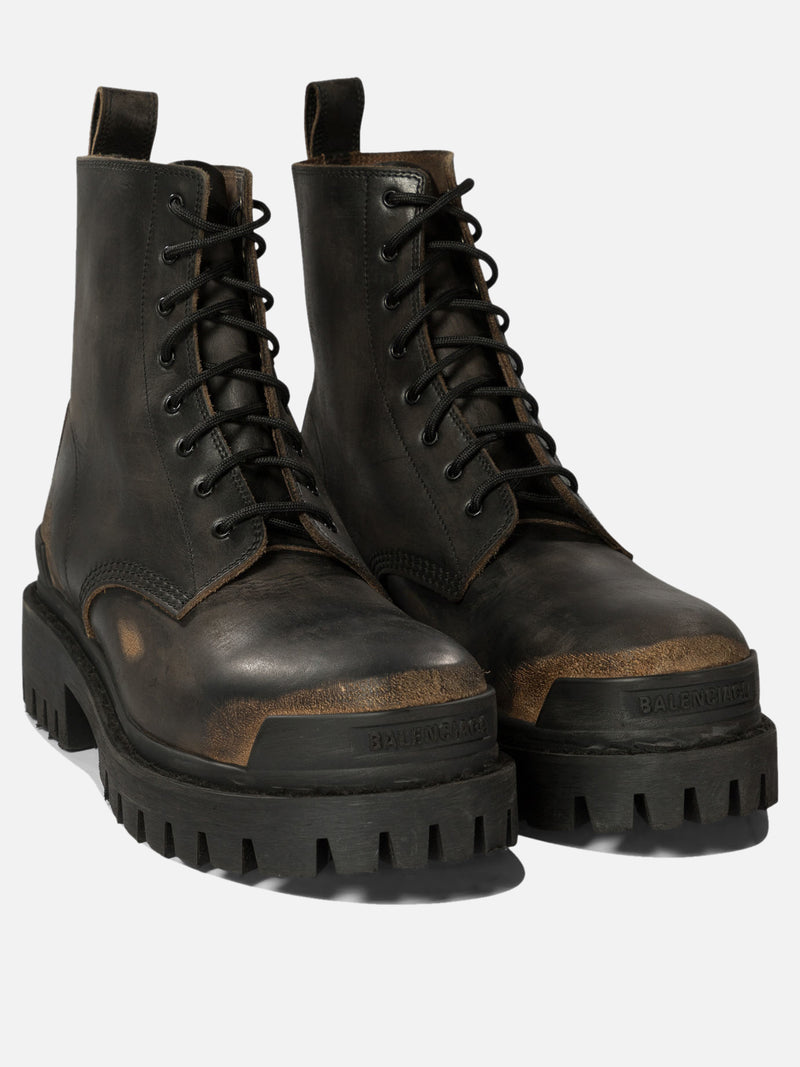 Vietti Balenciaga Anfibi "Strike" Negozio