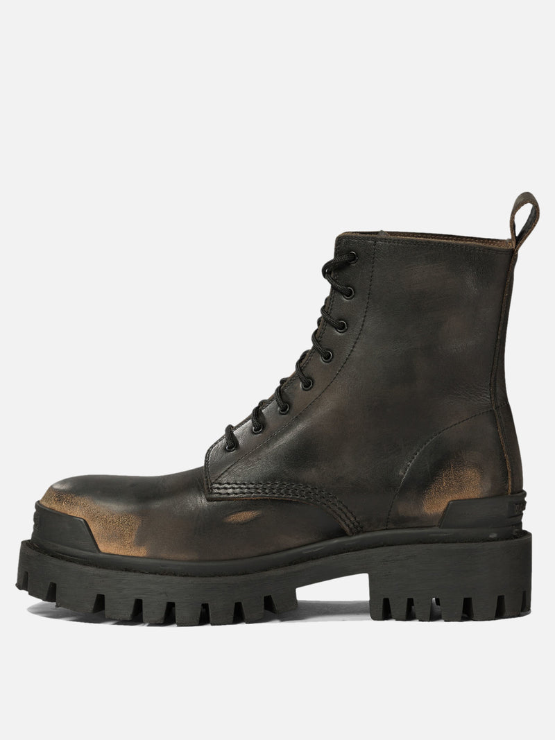 Vietti Balenciaga Anfibi "Strike" Negozio