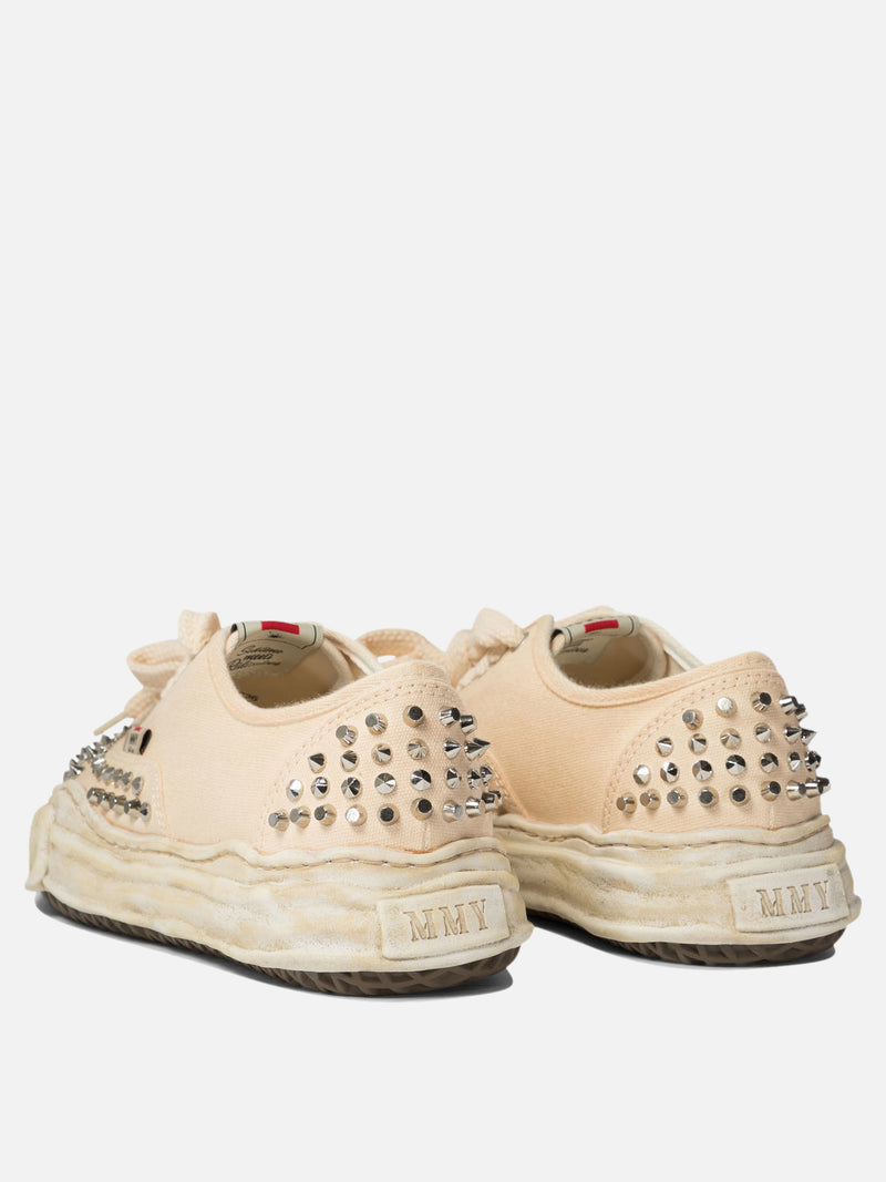 Vietti Maison Mihara Yasuhiro Sneaker con borchie "Baker" 2025