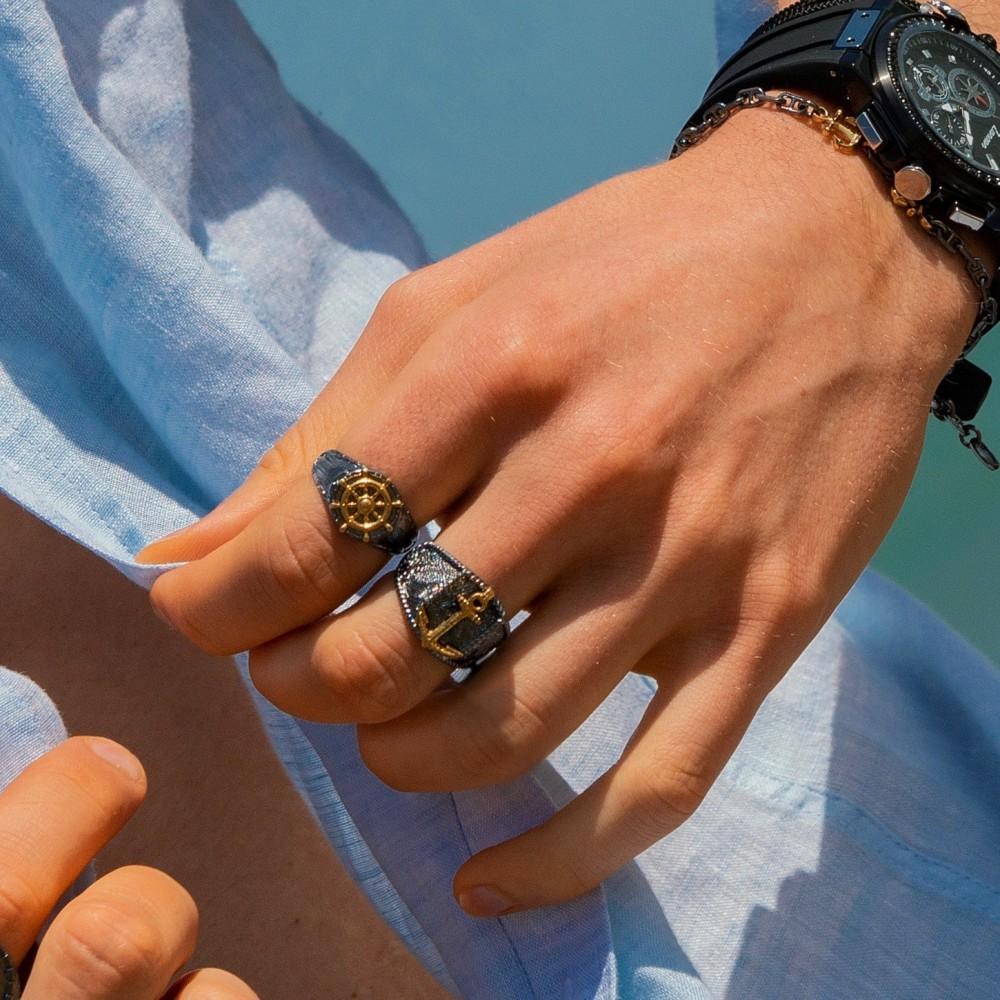 Zancan Anello Zancan in argento brunito con timone Outlet